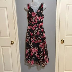 Floral Print Sleeveless Dress by Connected